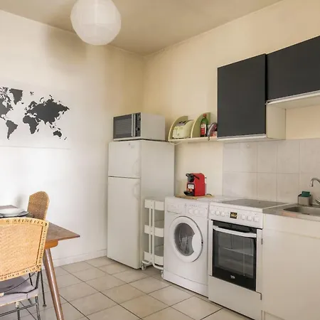 Apartamento Charming With Balcony In The Heart Of The 7th
