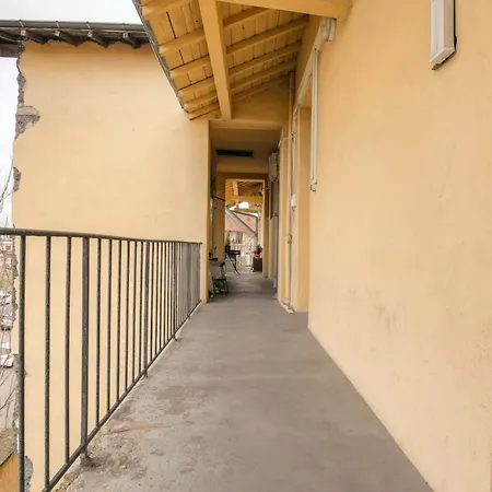 Charming With Balcony In The Heart Of The 7th *